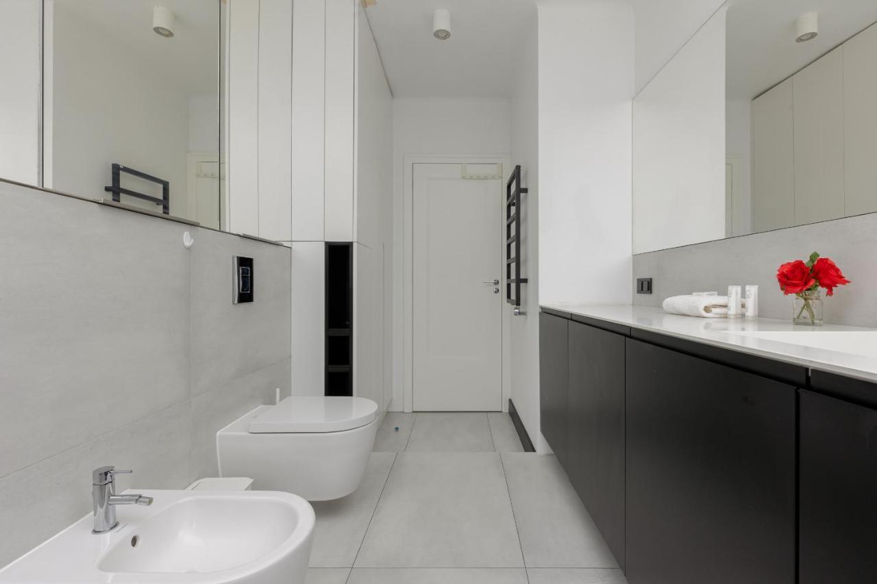 Trendy Apartment Marszalkowska With City View Near Ogrod Saski By Noclegi Renters Warsaw Exterior photo