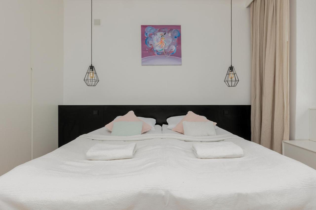 Trendy Apartment Marszalkowska With City View Near Ogrod Saski By Noclegi Renters Warsaw Exterior photo